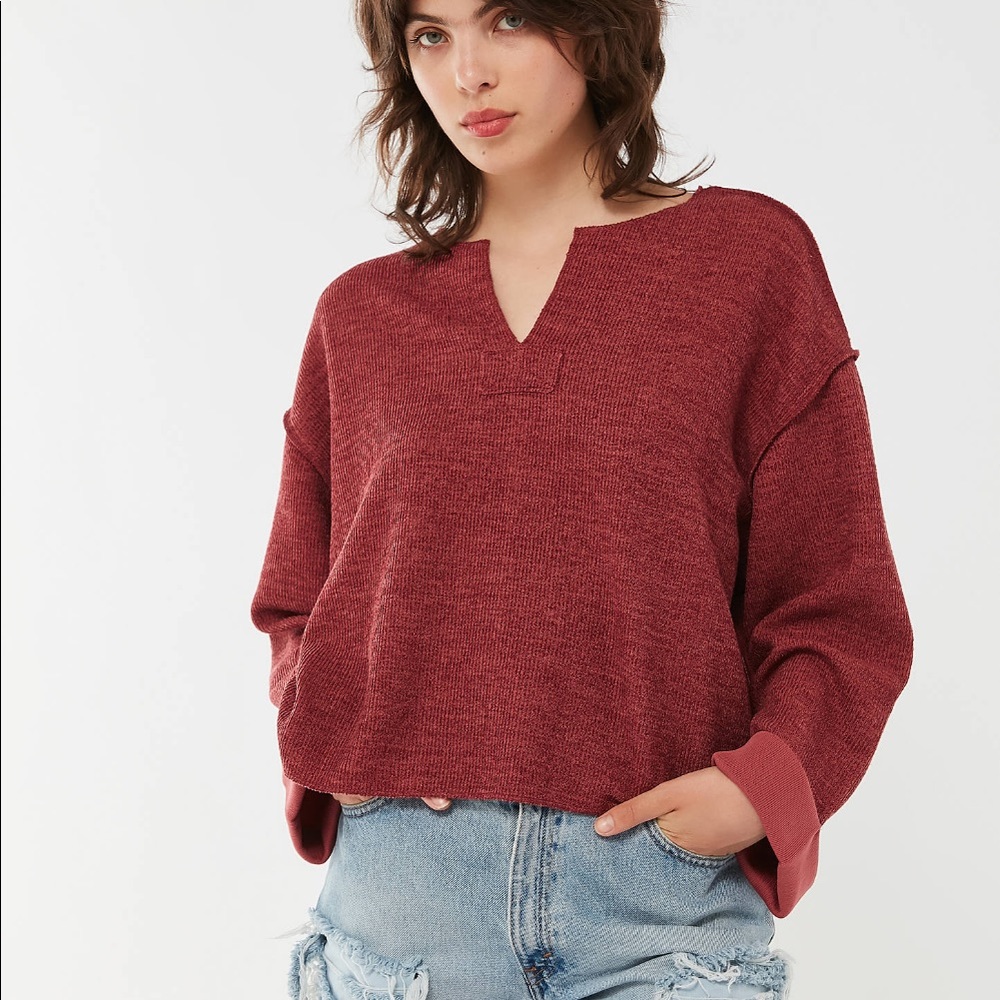 UO Jax Notch Neck Top in Red
